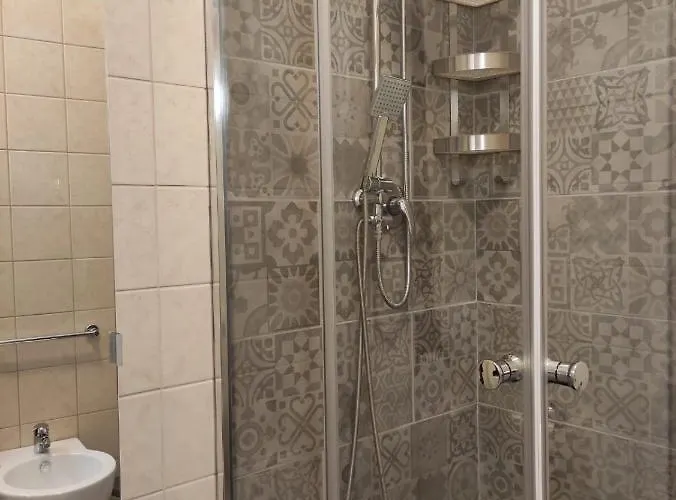 Hello World- * אגריג'נטו