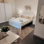 Apartment Hello World- *
