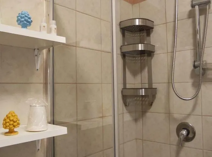 Hello World- * 阿格里真托